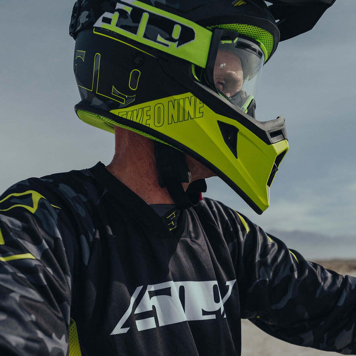 メガモント メガモント A E G I S | 『ロックマン ZX - モデル R1』 Megaman ZX (Vent