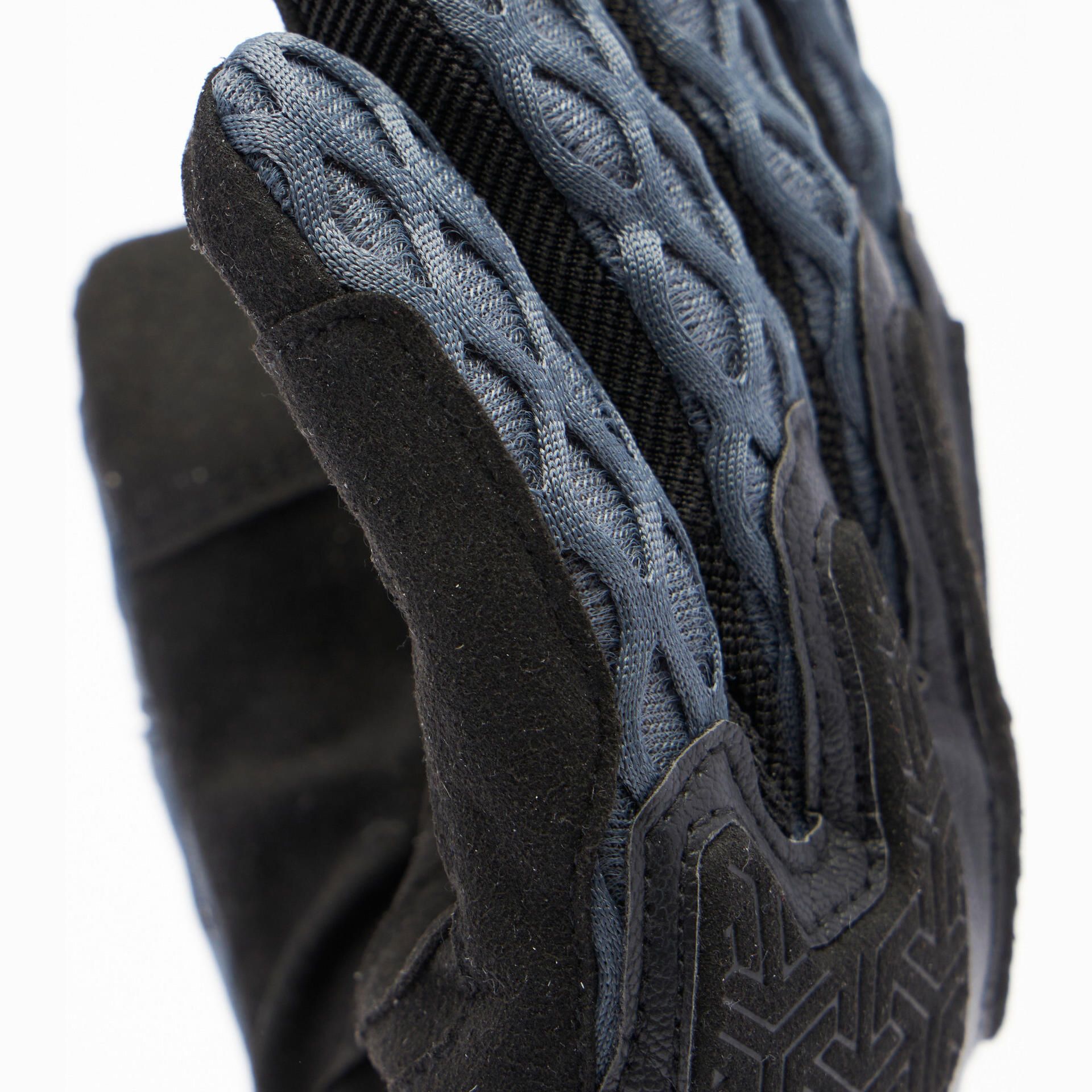 Dainese Air-Maze Short Gloves | FortNine