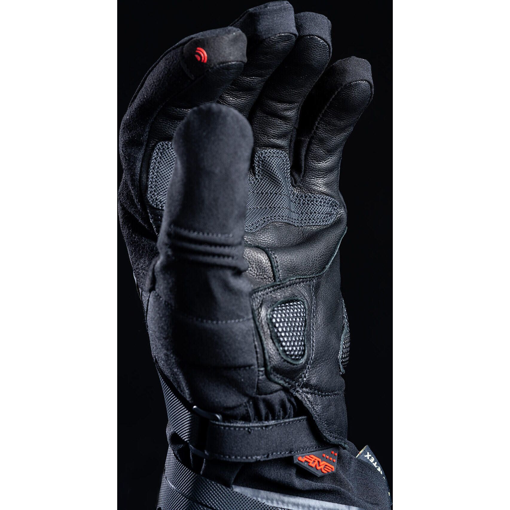 Five WFX Prime GTX Gloves | FortNine