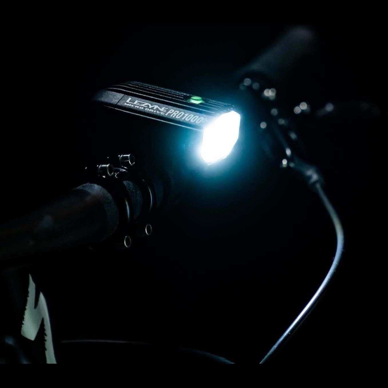 Lezyne Micro Drive Pro 1000+ Front Light | FortNine