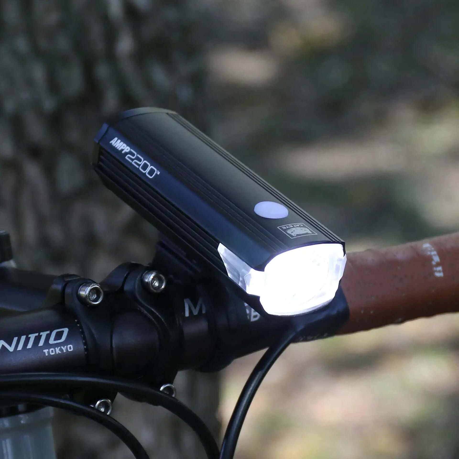 CatEye AMPP2200 Front Light - 5346000 | FortNine