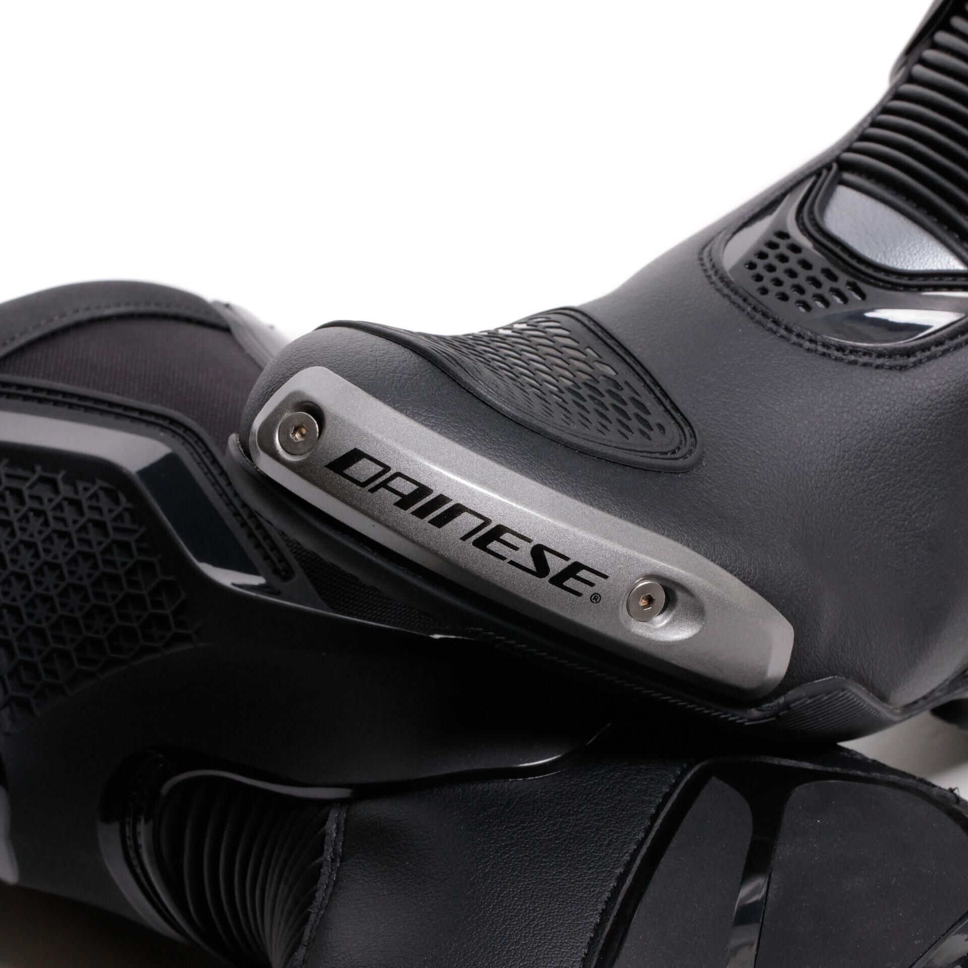 Dainese Torque 4 Boots | FortNine