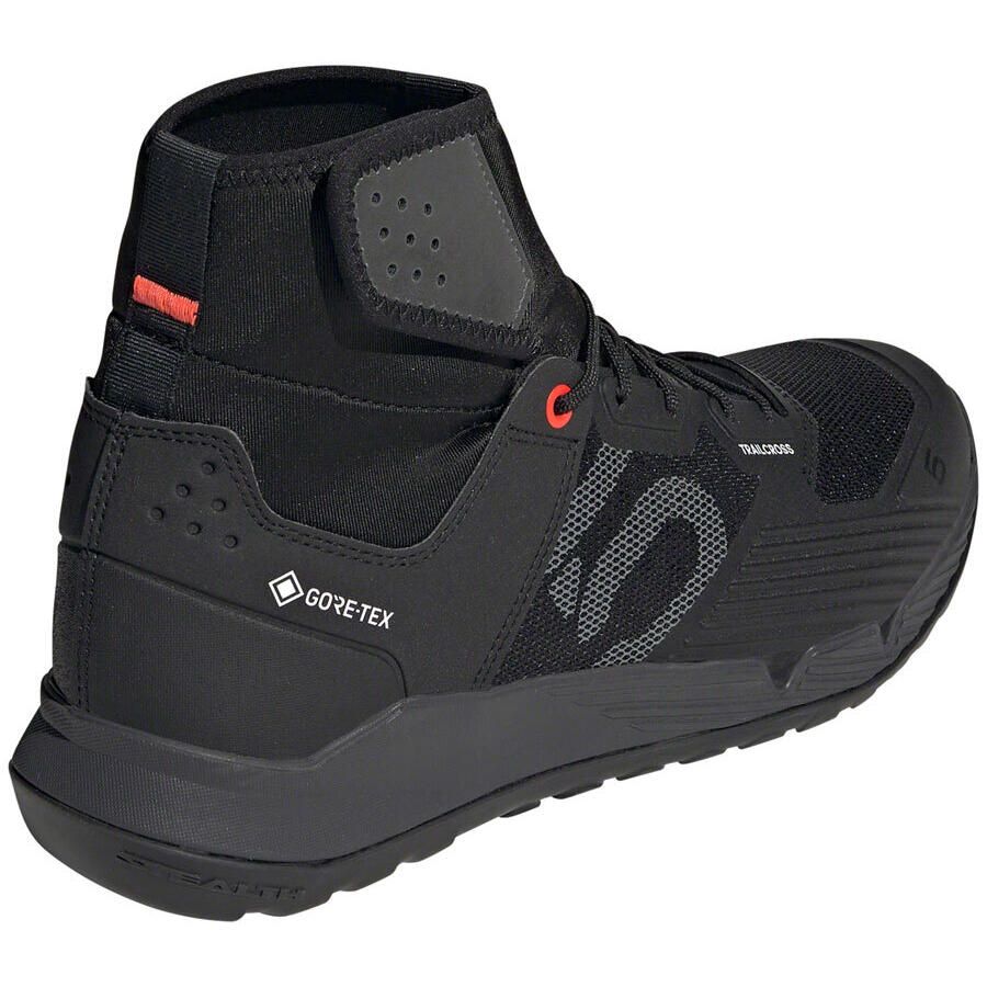 Five Ten Trailcross GTX Flat MTB Shoes | FortNine
