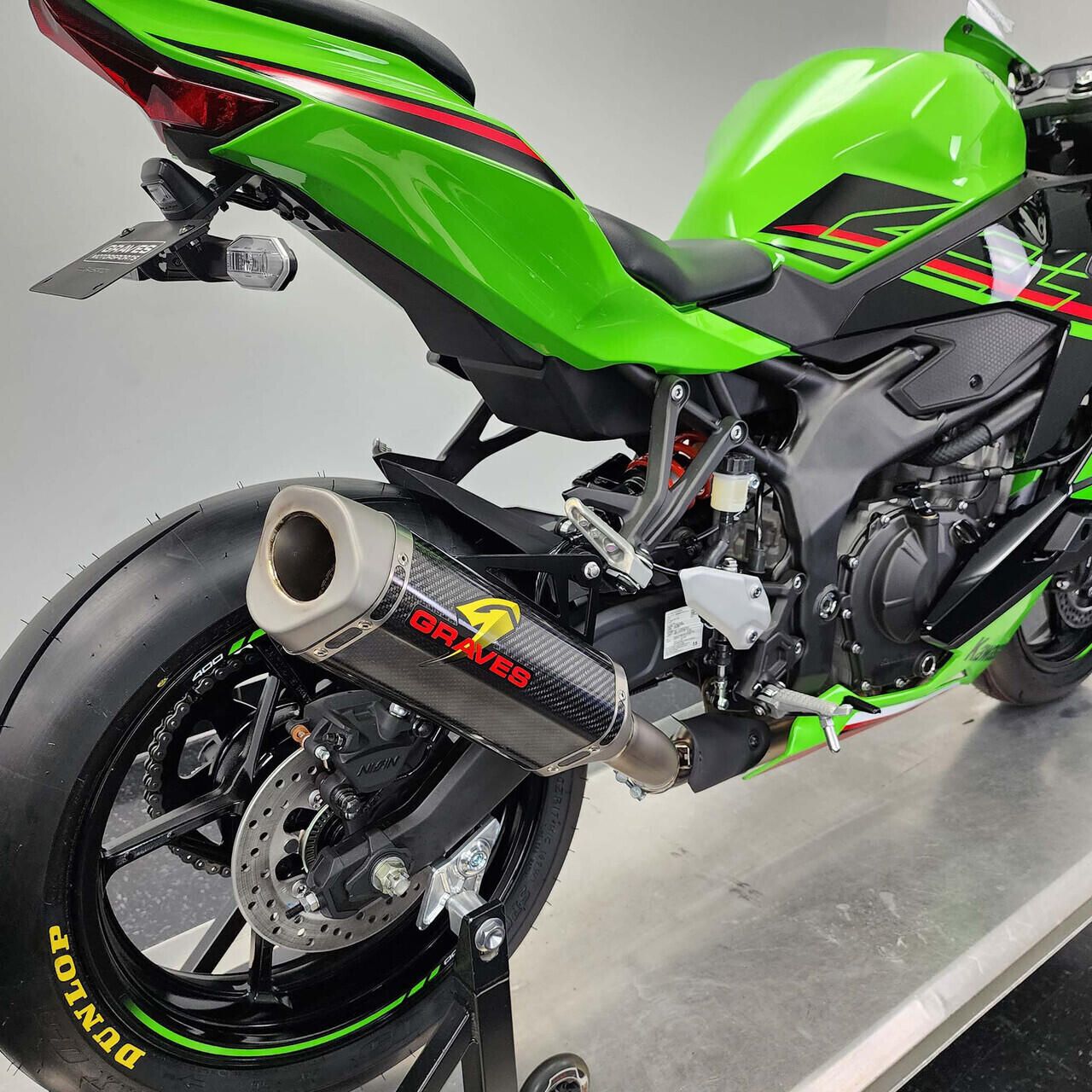 north:)ページ 2024 NINJA ZX-4RR 40th ANNIVERSARY EDITION Motorcycle