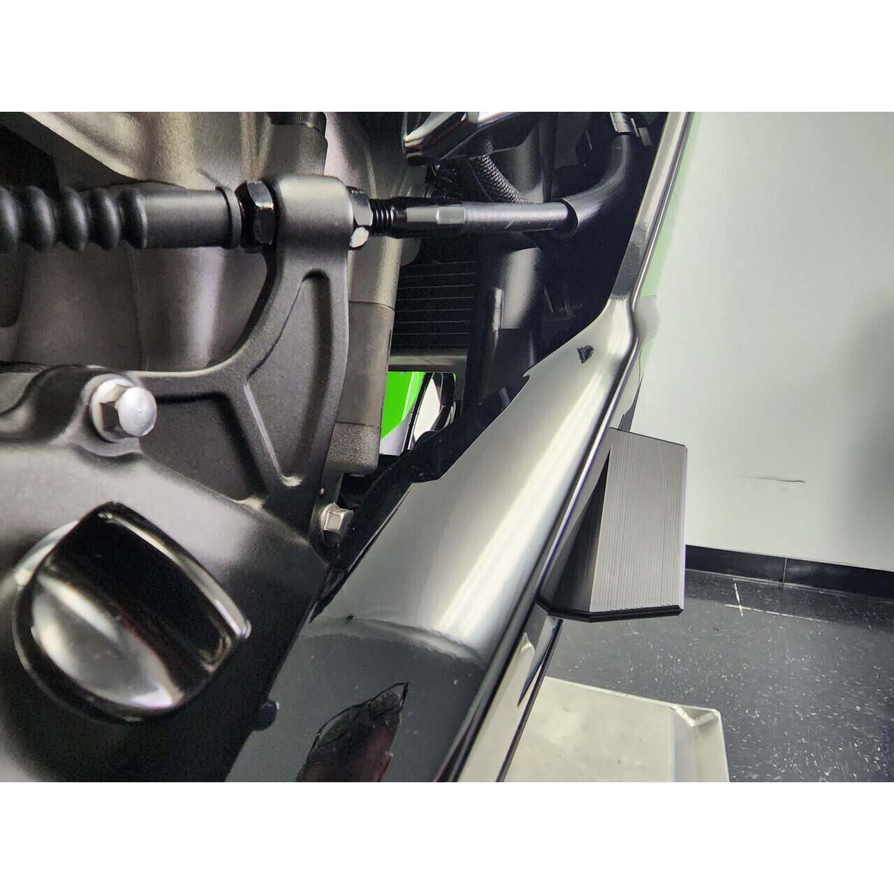 ブラインダー 23-25-kawasaki-zx-4rr-