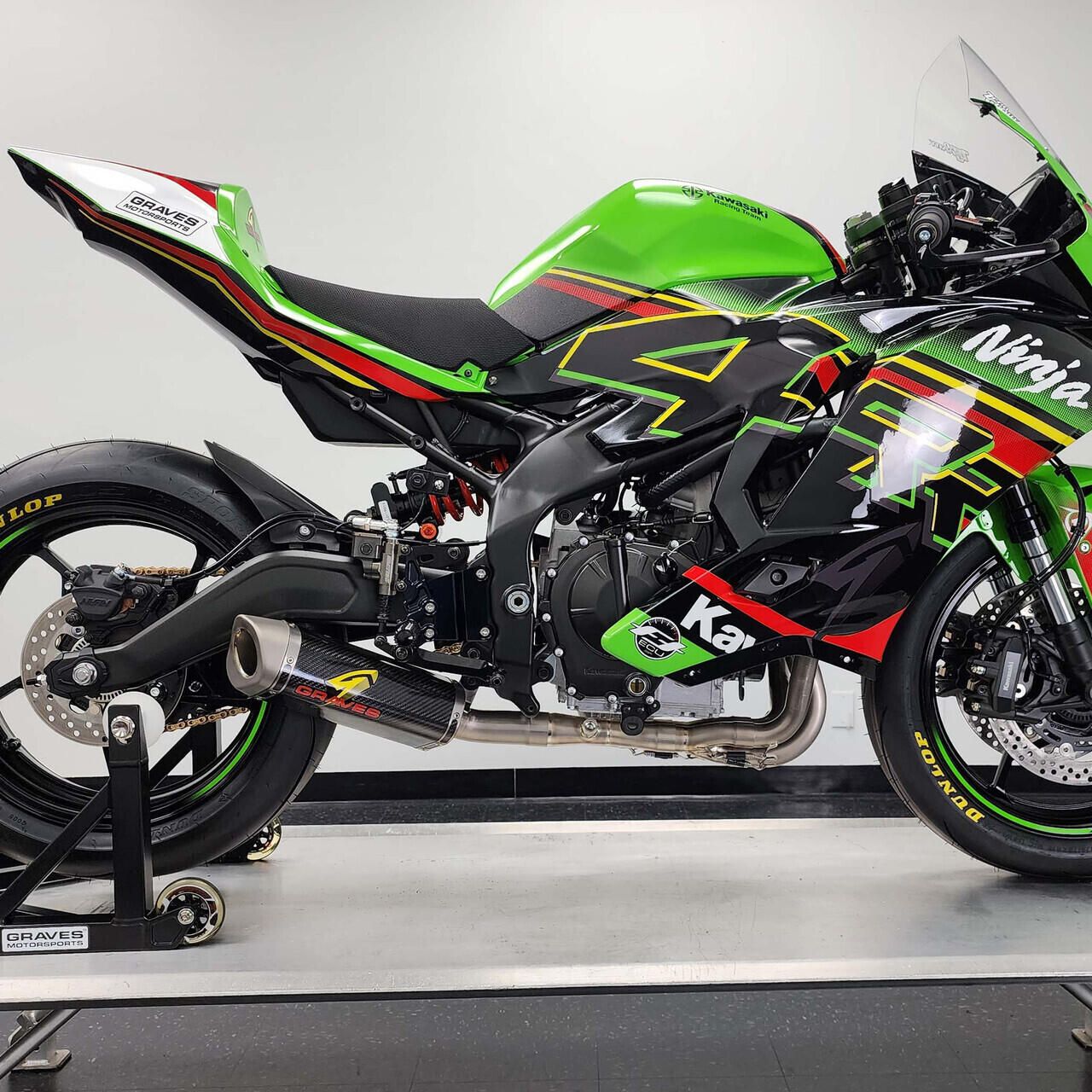 Hana87  Vandemon Side Mount Titanium Race Exhaust System Kawasaki ZX4R-ZX4RR 2