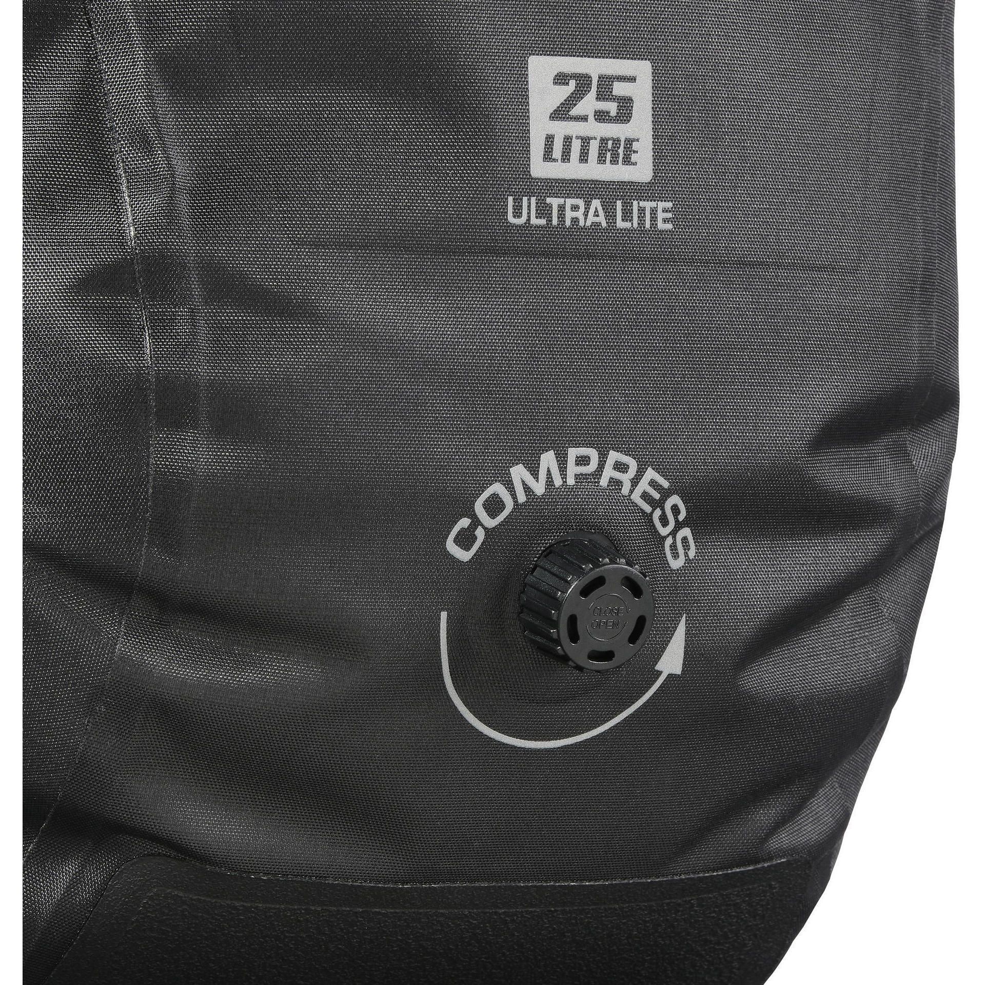 Triumph 25L Ultralite Backpack | FortNine